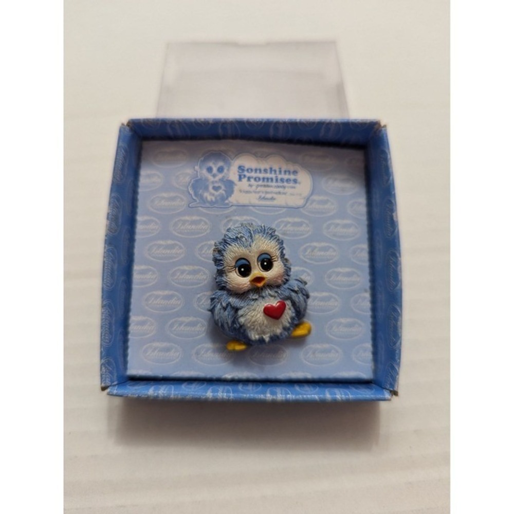 Sunshine Promises Joy to You 9001 blue Owl Pin Islandia with box